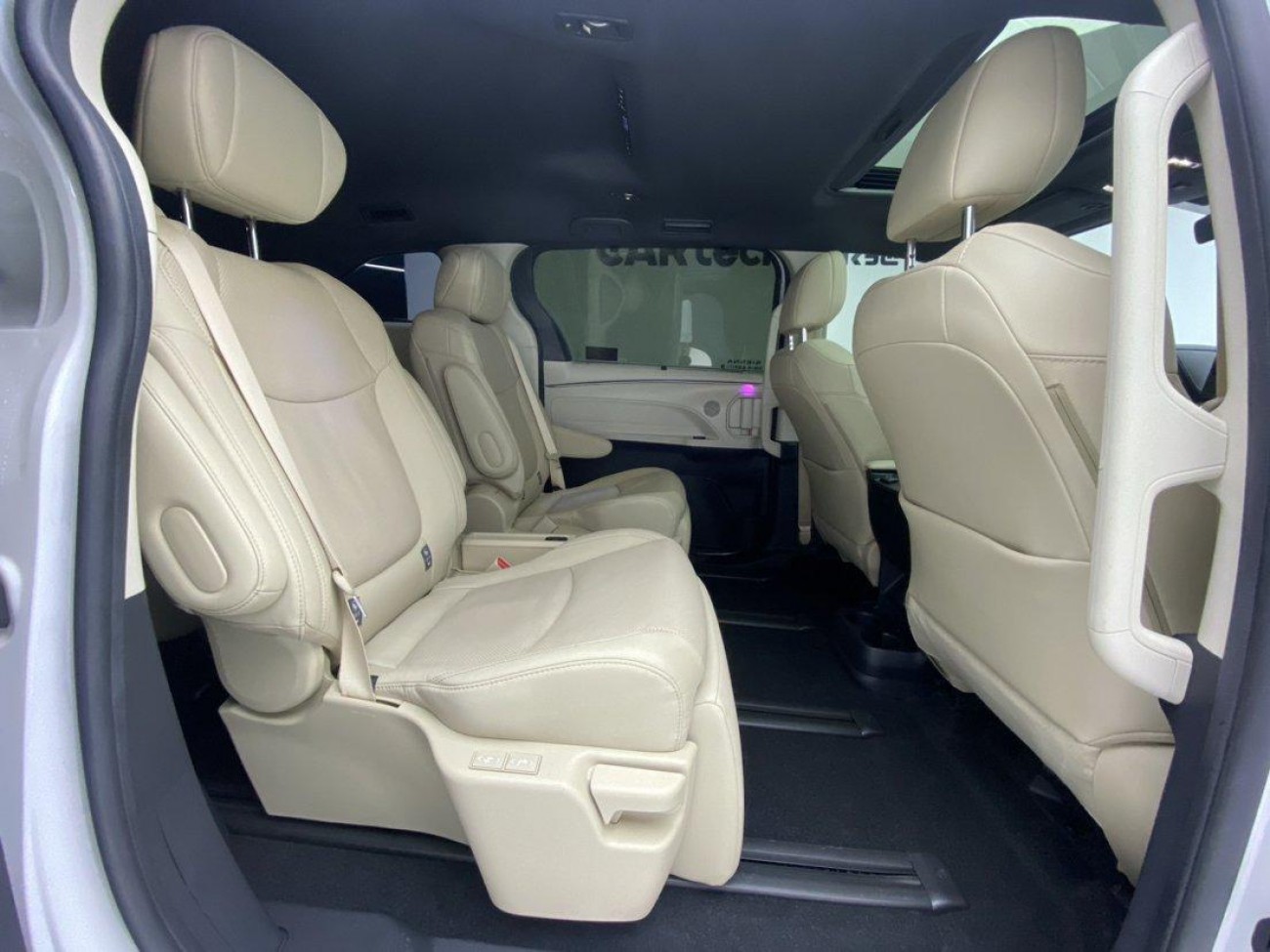 Toyota Sienna 2024