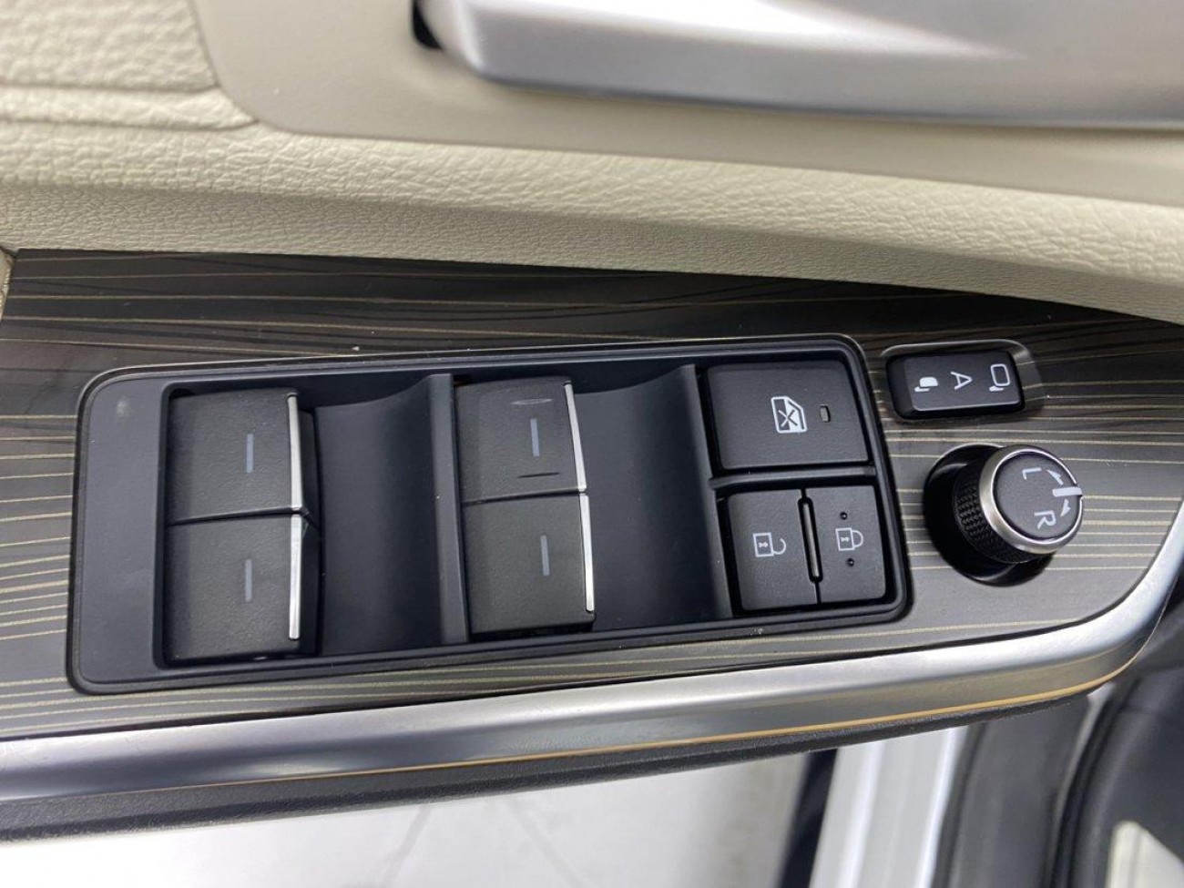 Toyota Sienna 2024
