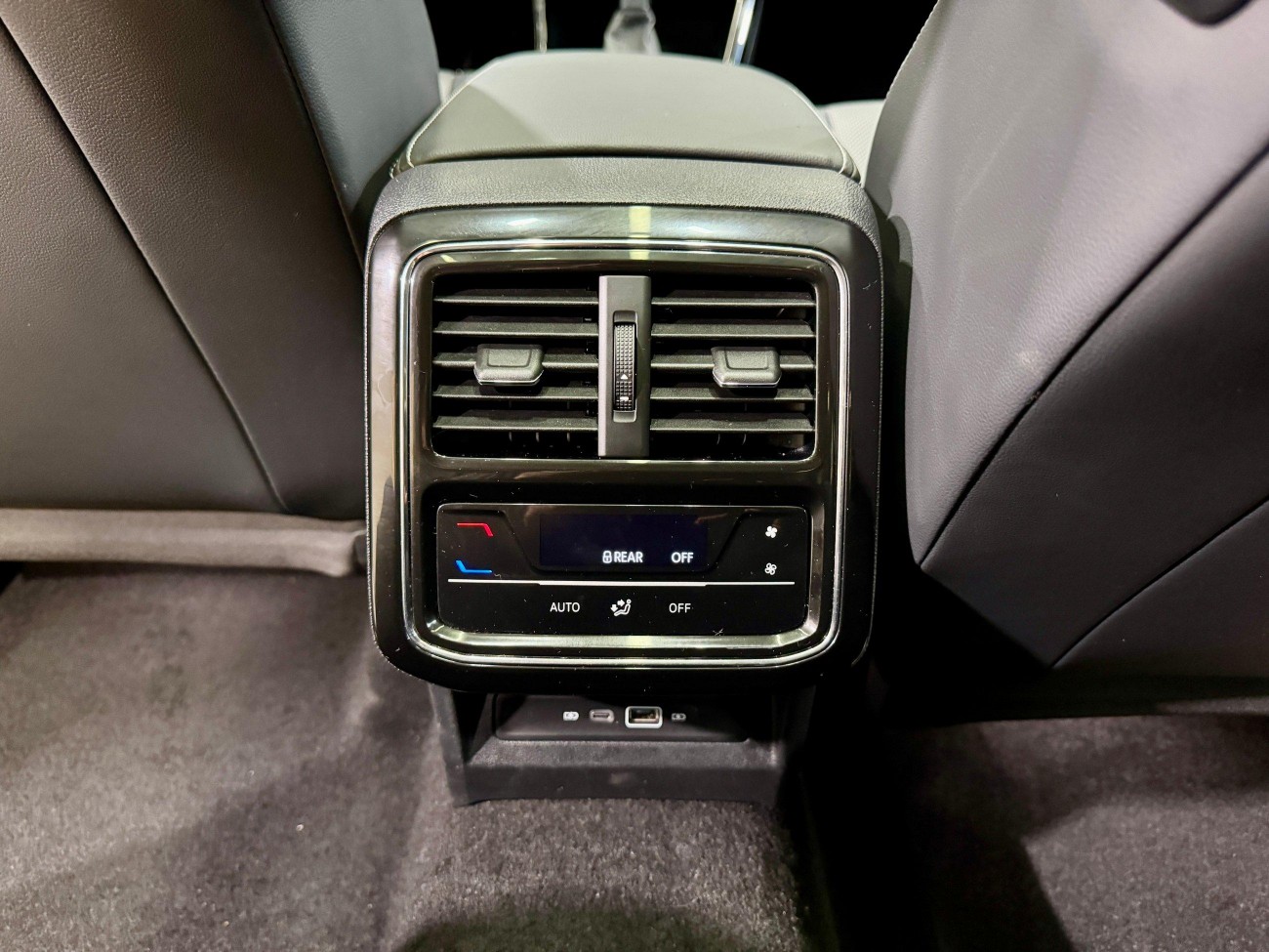 Volkswagen Passat 2025