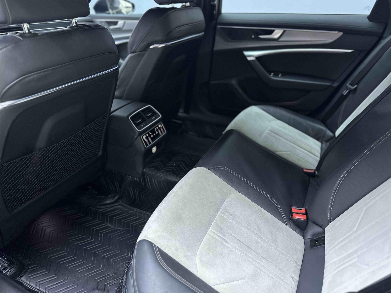 Audi A6L 40 TFSI 2022