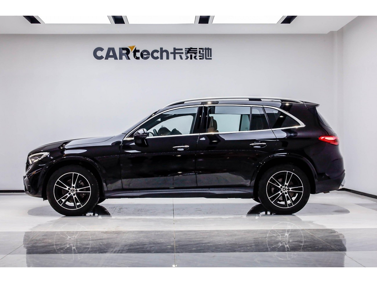 Mercedes-Benz GLC 260 L 2025