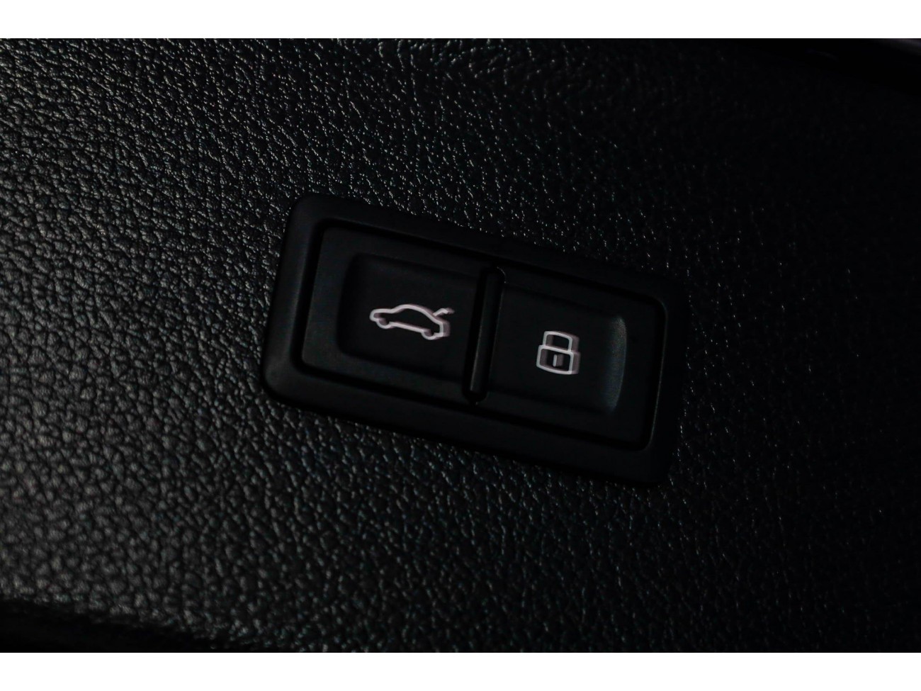 Audi Q5L 40 TFSI 2024