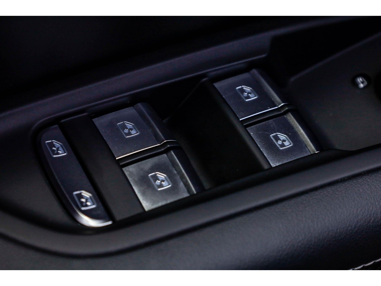 Audi Q5L 40 TFSI 2024