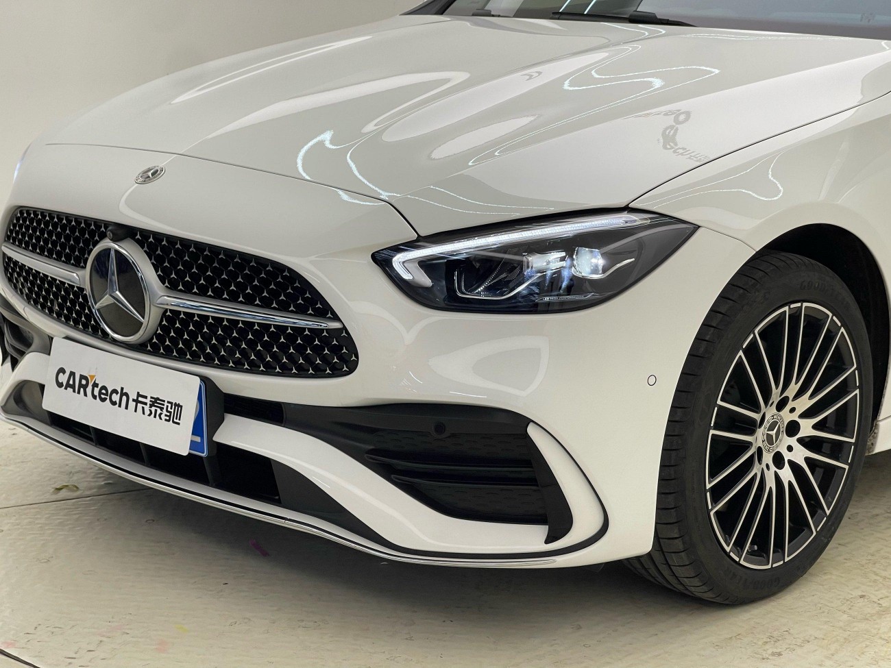 Mercedes-Benz C 260 L 2025