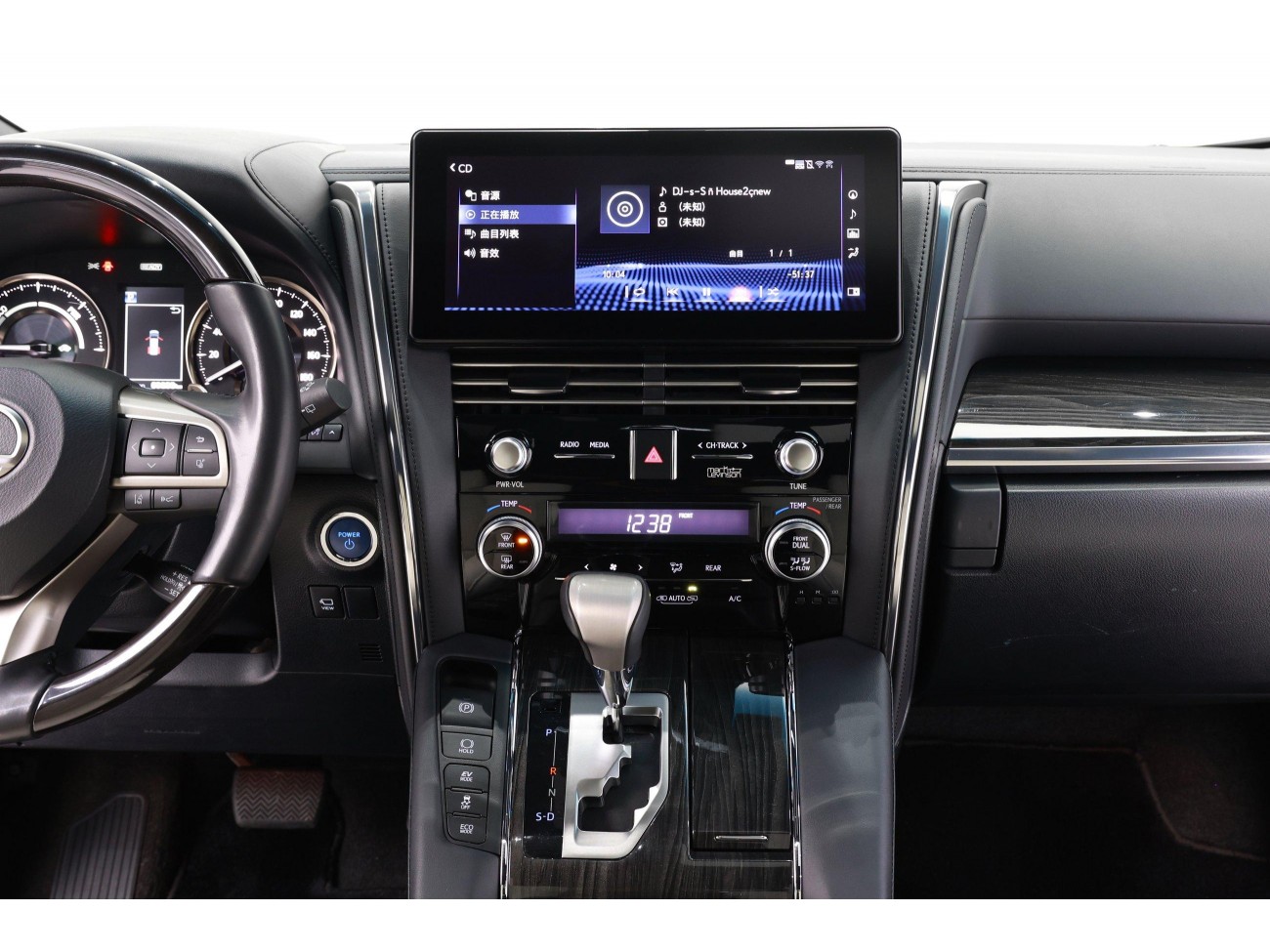 Lexus LM 300h 2022