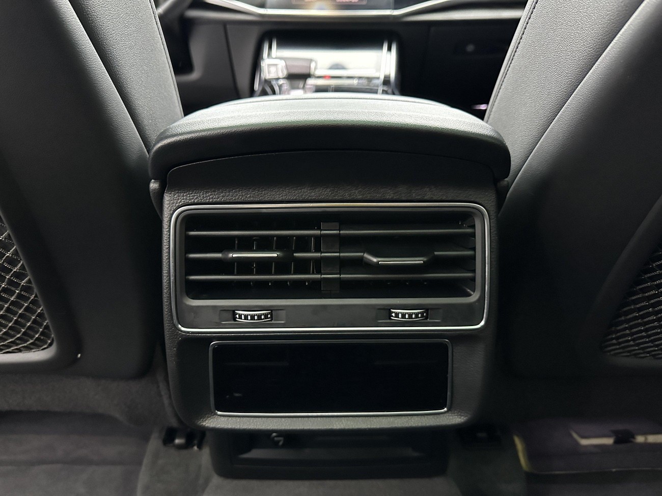 Audi Q8 45 TFSI 2023