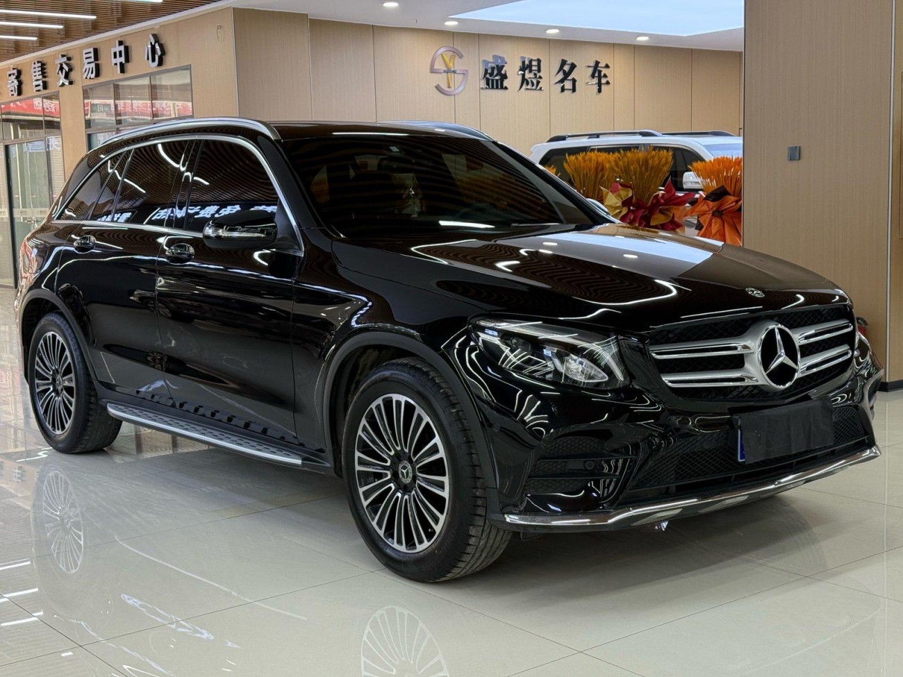 Mercedes-Benz GLC 260 L 2019