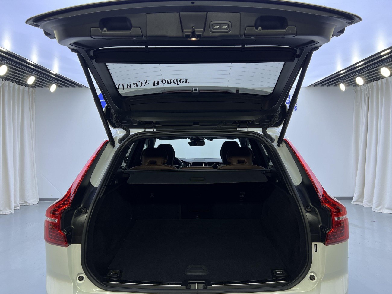 Volvo XC60 2022