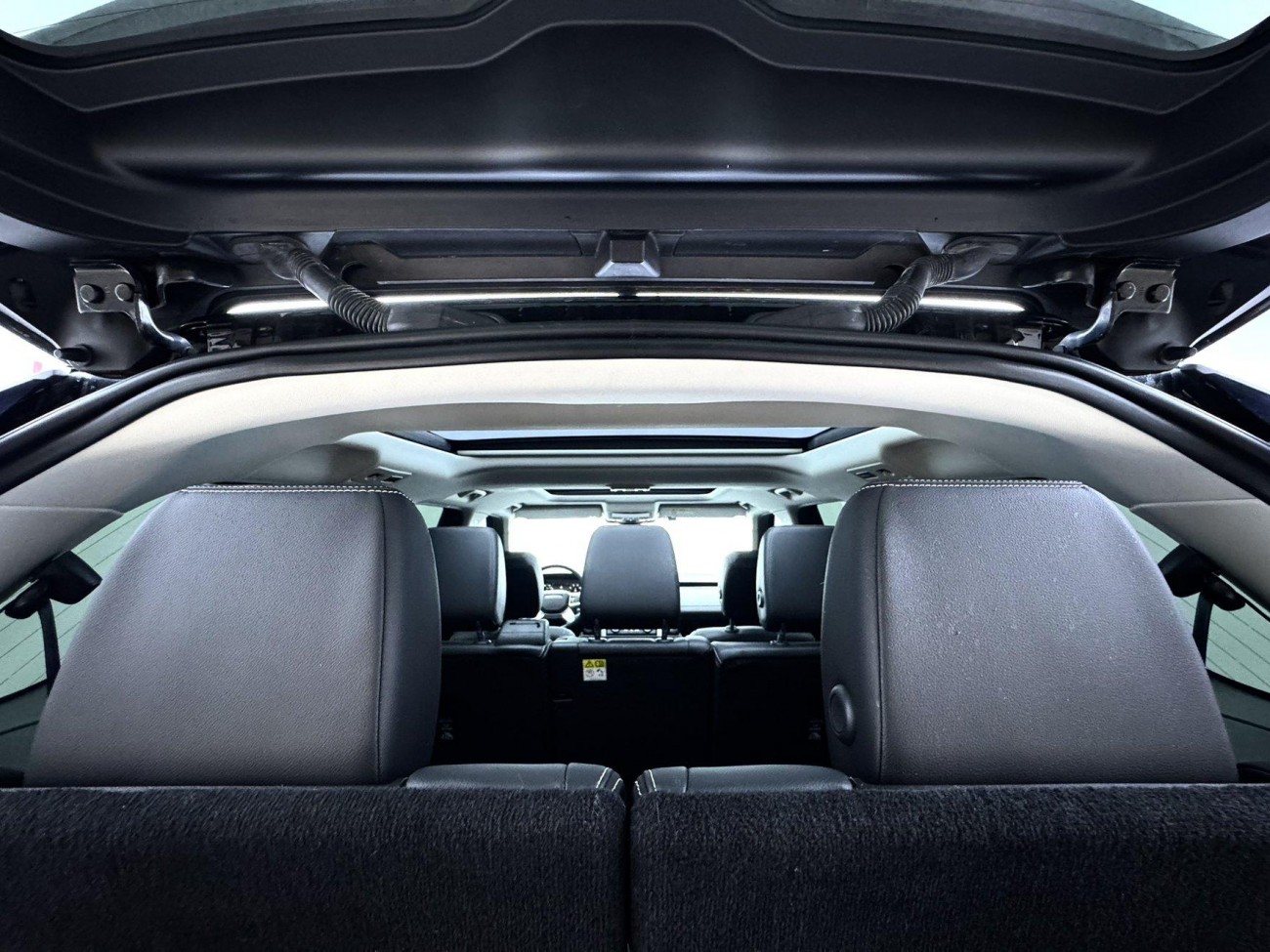 Land Rover Discovery 2024