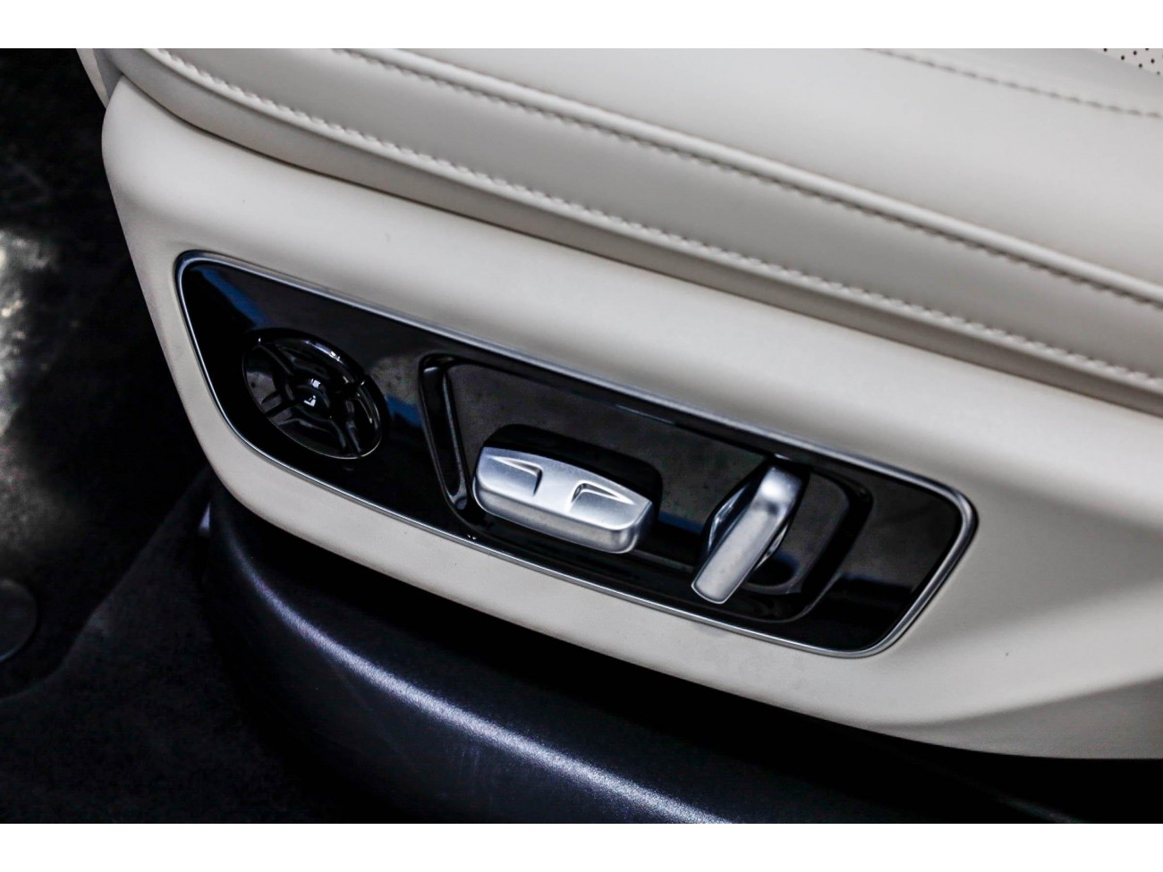 Li Auto L7 2025