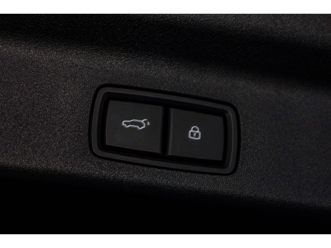 Li Auto L8 2025