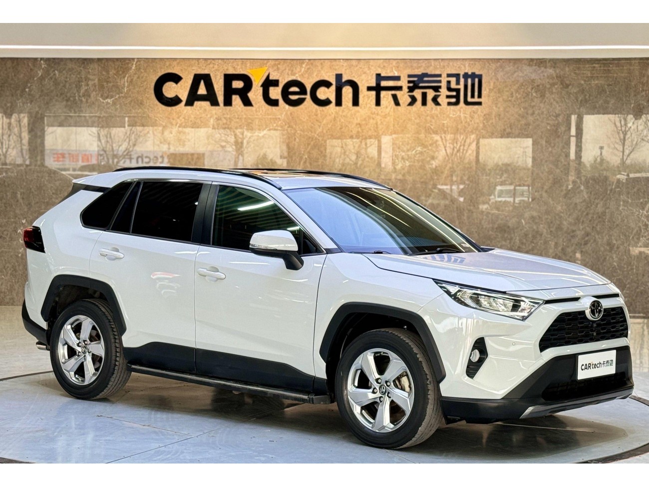Toyota RAV4 2021