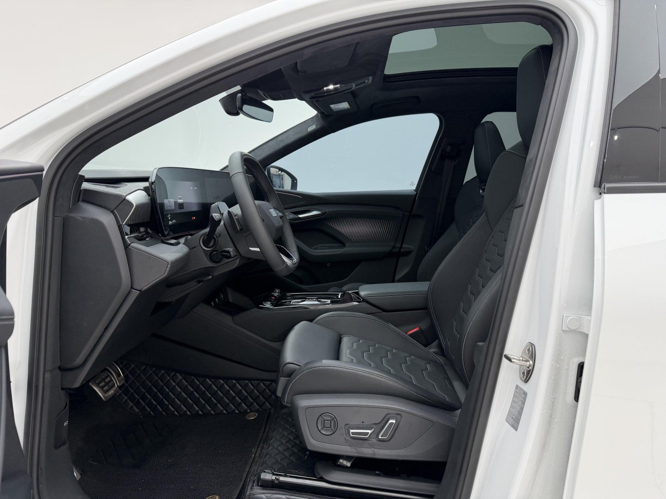 Audi e-tron 2026