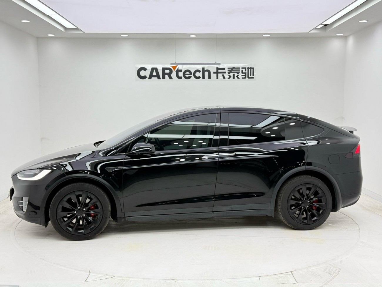 Tesla Model X 2018