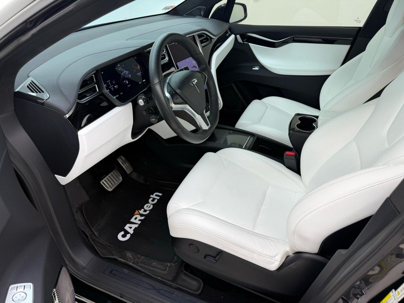 Tesla Model X 2018