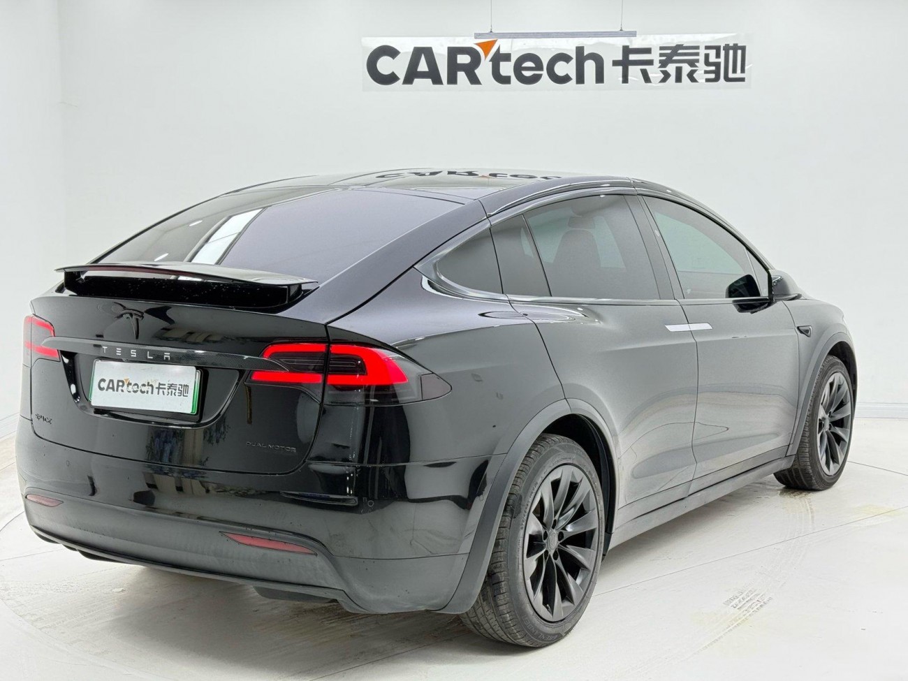 Tesla Model X 2018
