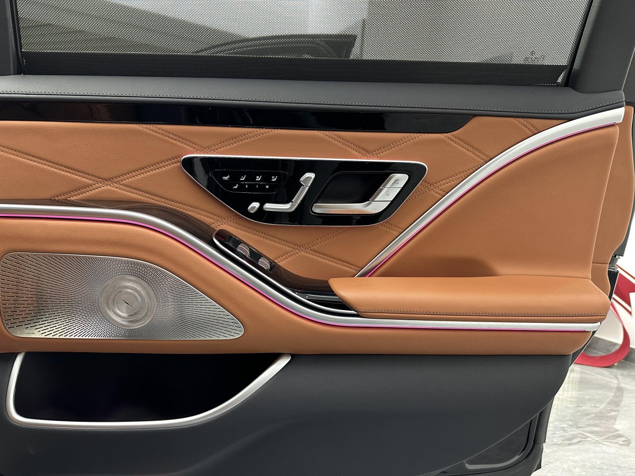 Mercedes-Benz S 480 4MATIC 2025
