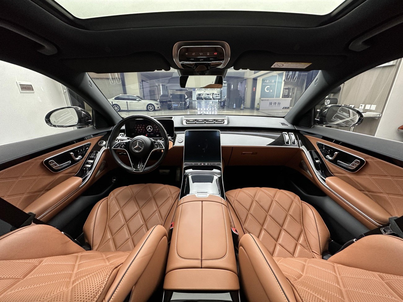 Mercedes-Benz S 480 4MATIC 2025