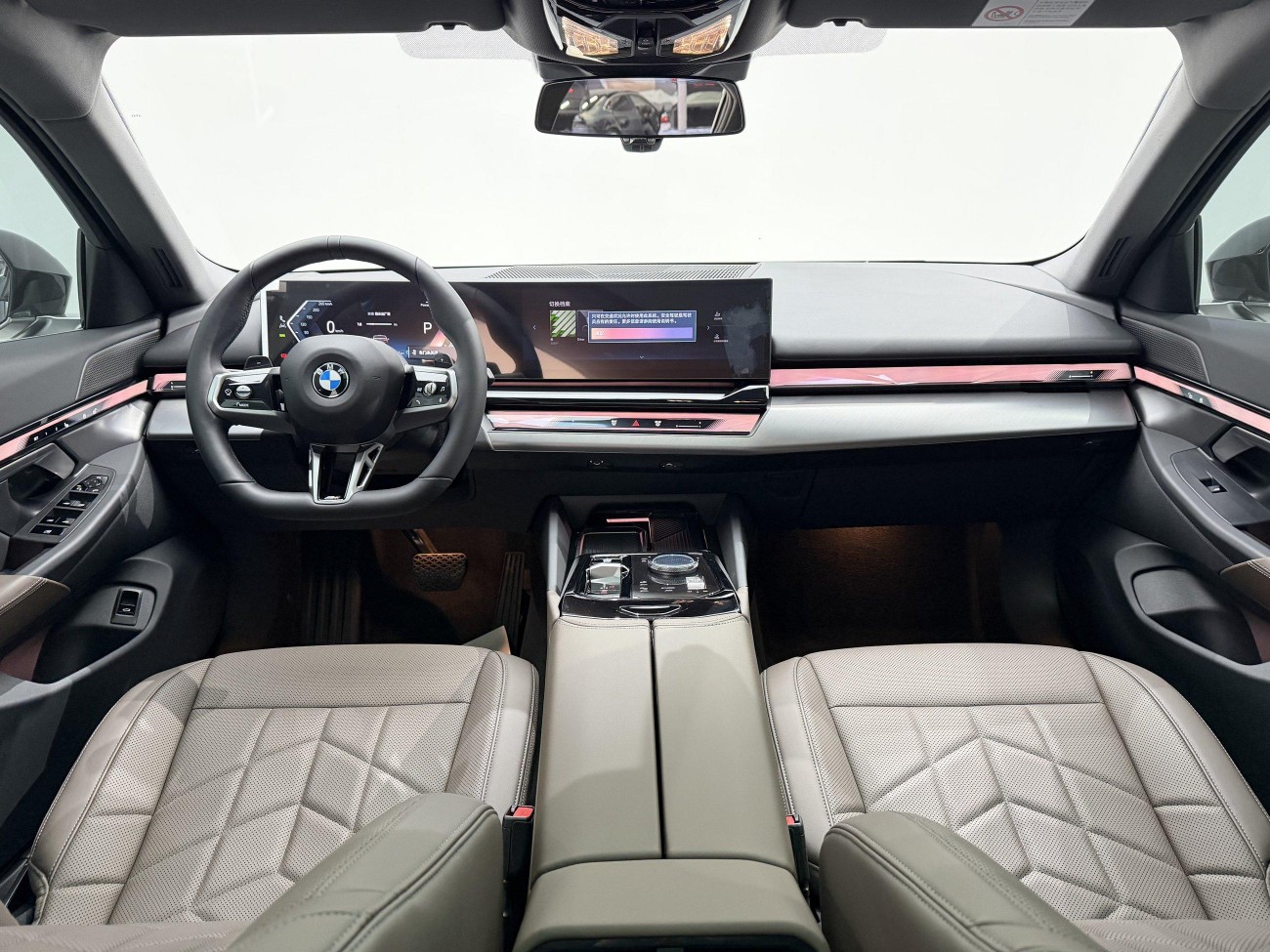 BMW 525Li 2025