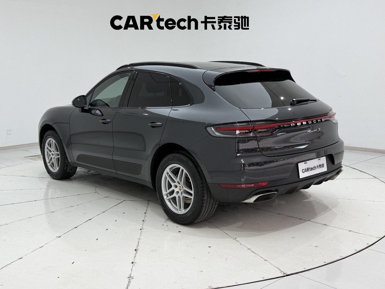 Porsche Macan 2021