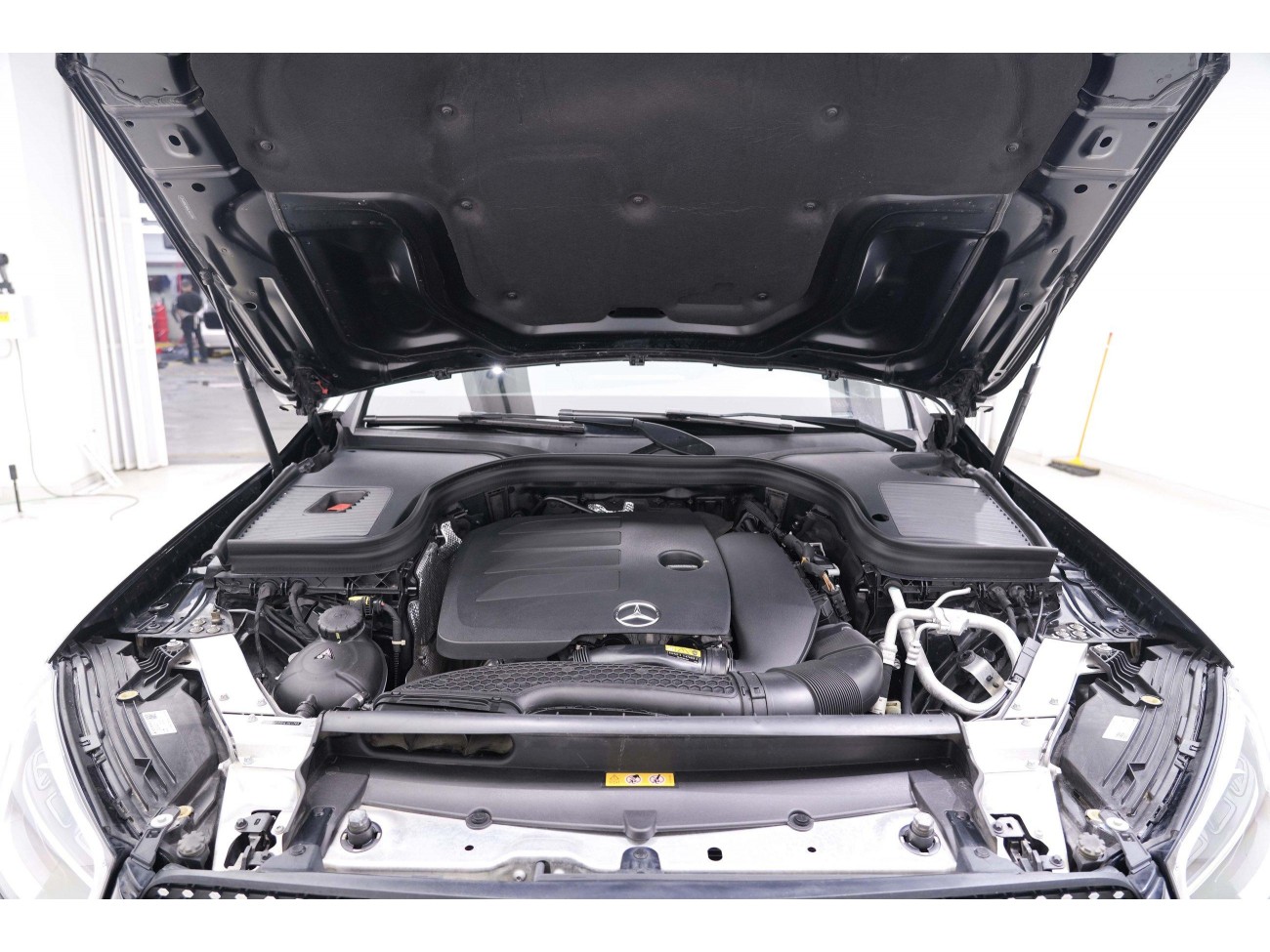 Mercedes-Benz GLC 300 L 2023