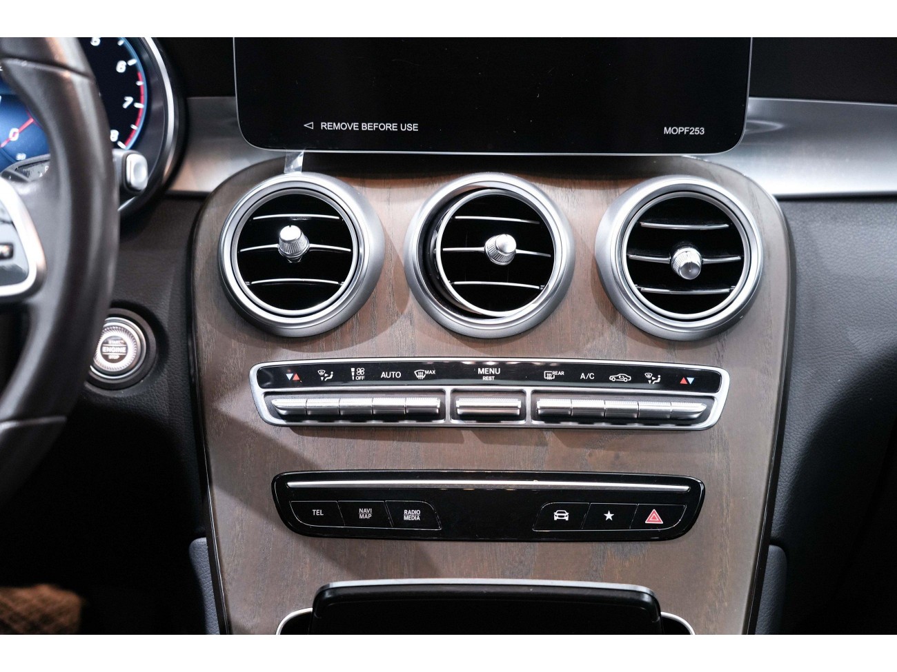 Mercedes-Benz GLC 300 L 2023