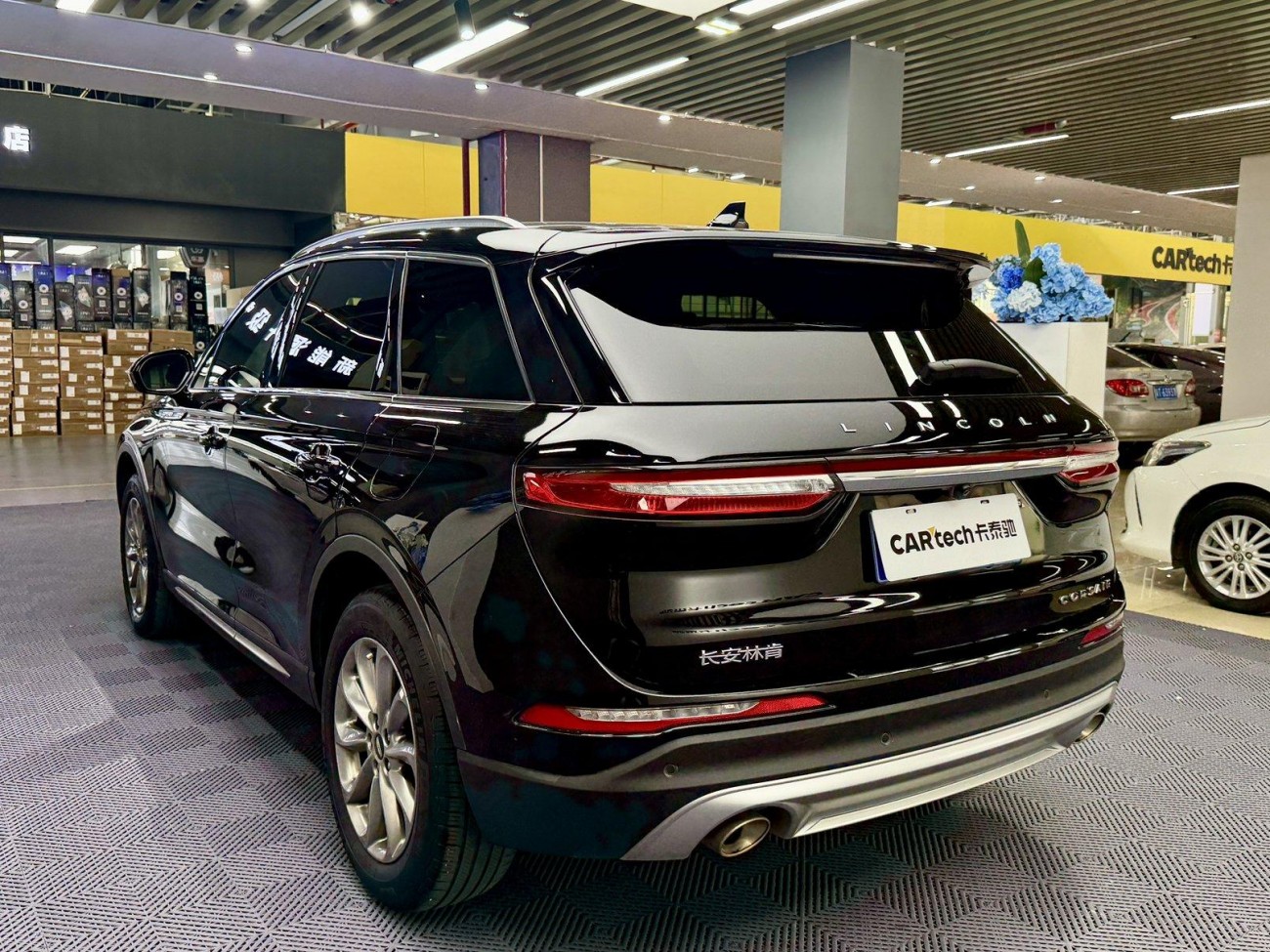 Lincoln Corsair 2021