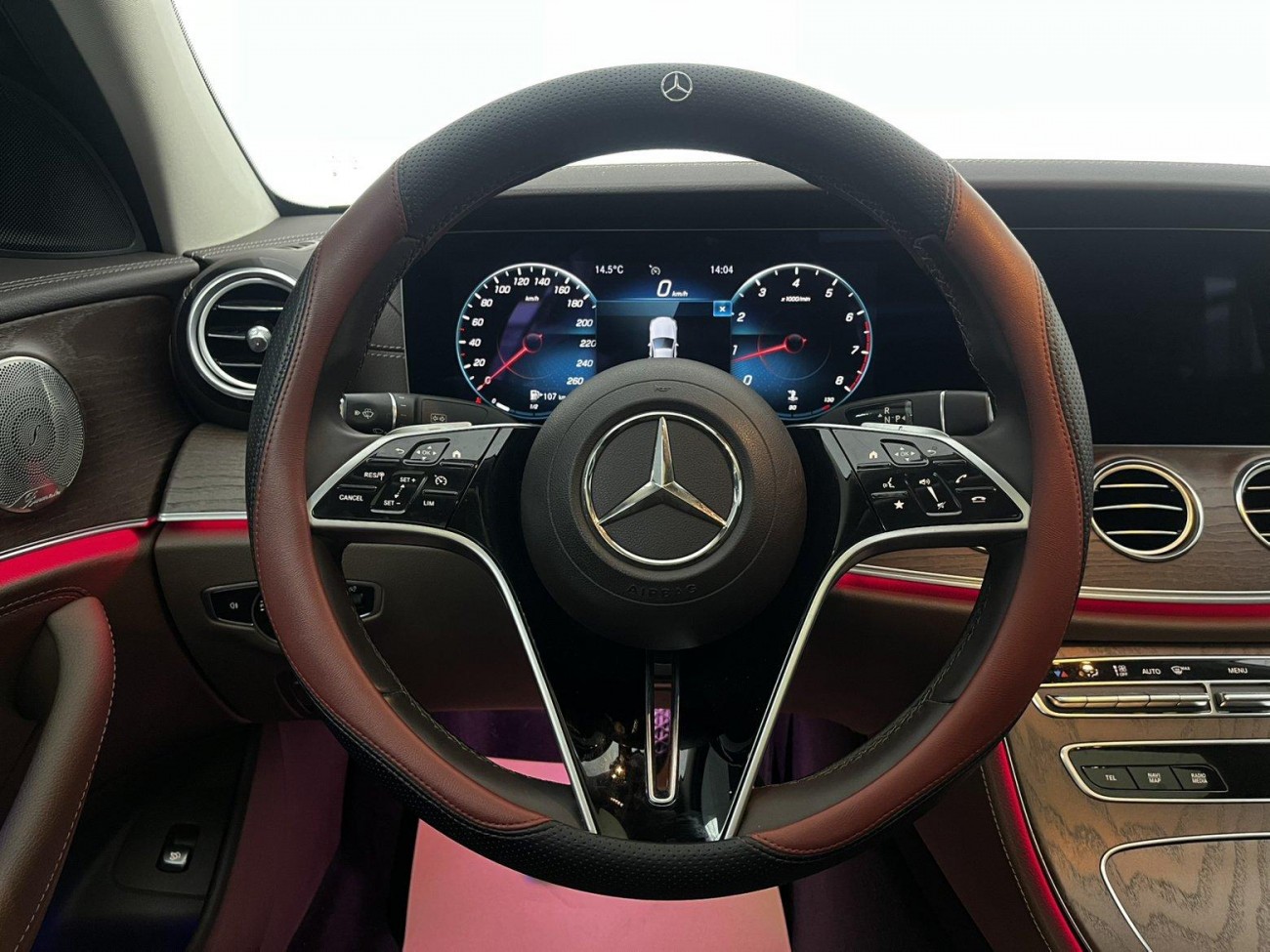 Mercedes-Benz E 300 L 2022