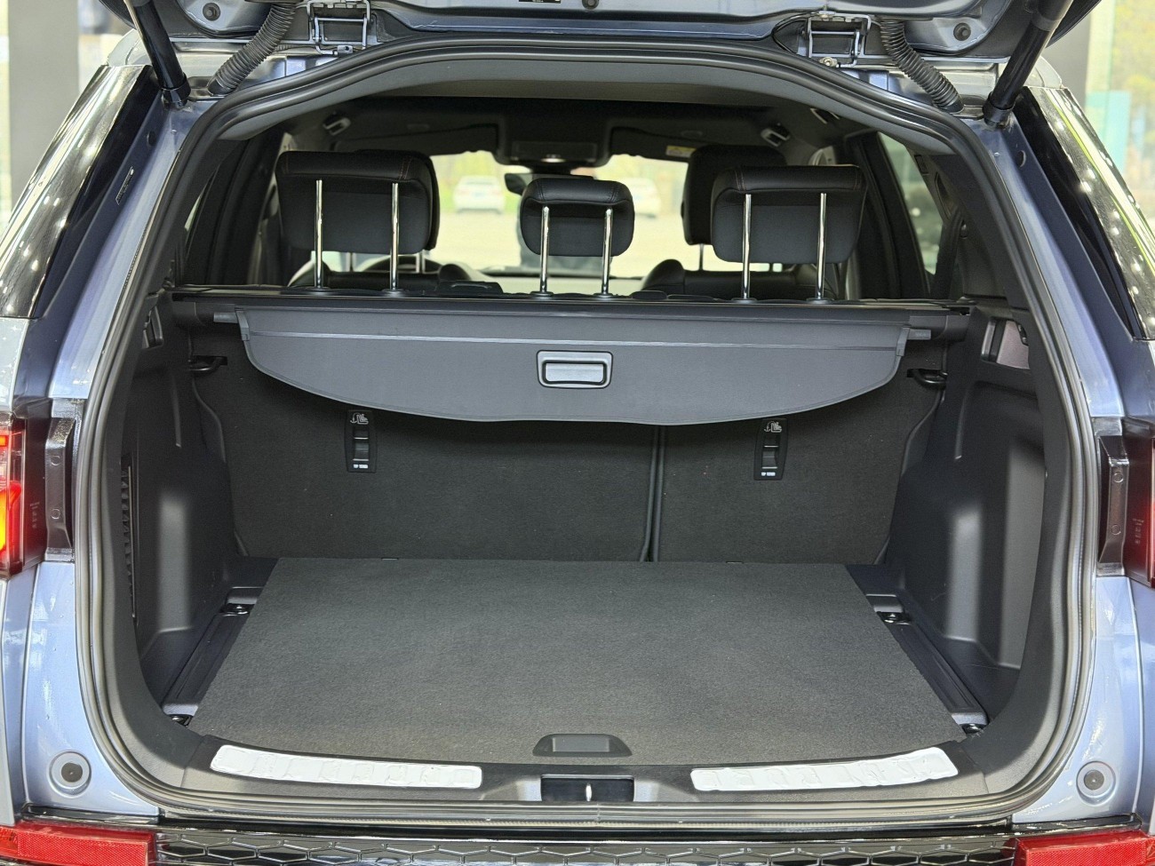 Land Rover Discovery Sport 2023