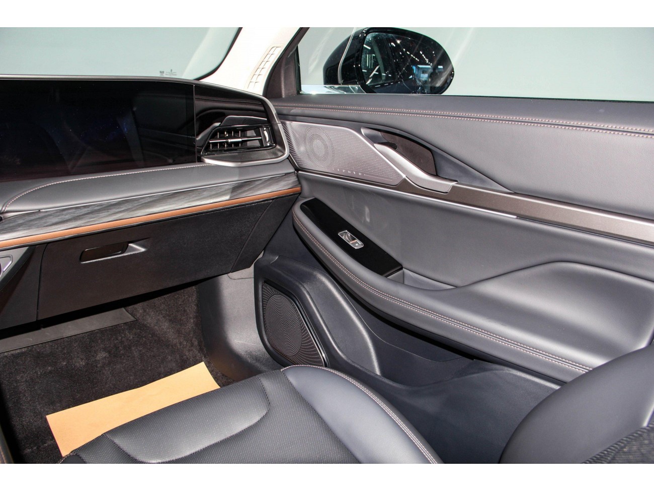 Lincoln Z 2025