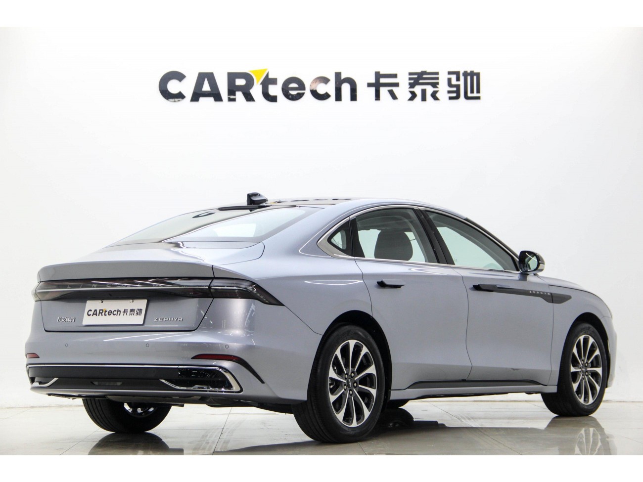 Lincoln Z 2025