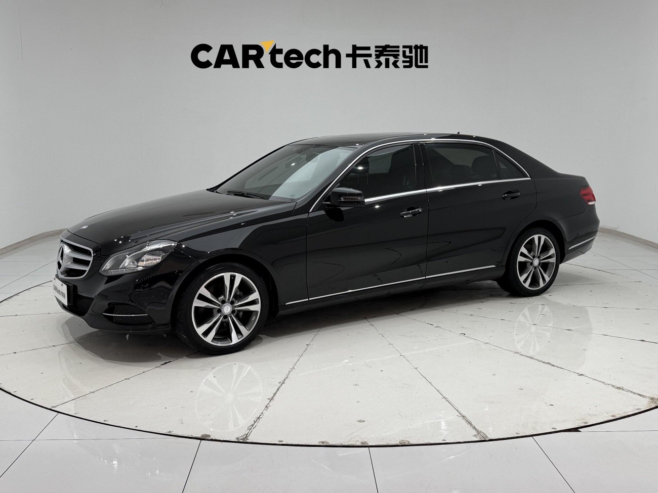 Mercedes-Benz E200L 2014