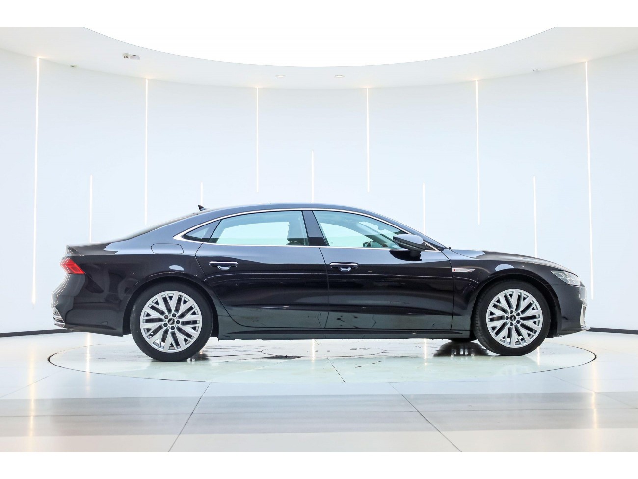 Audi A7L 45 TFSI 2024