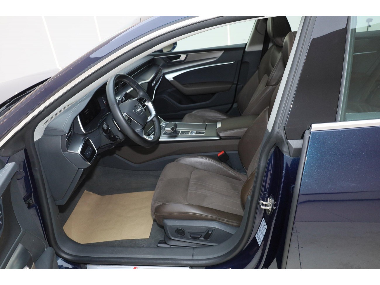 Audi A7L 45 TFSI 2024