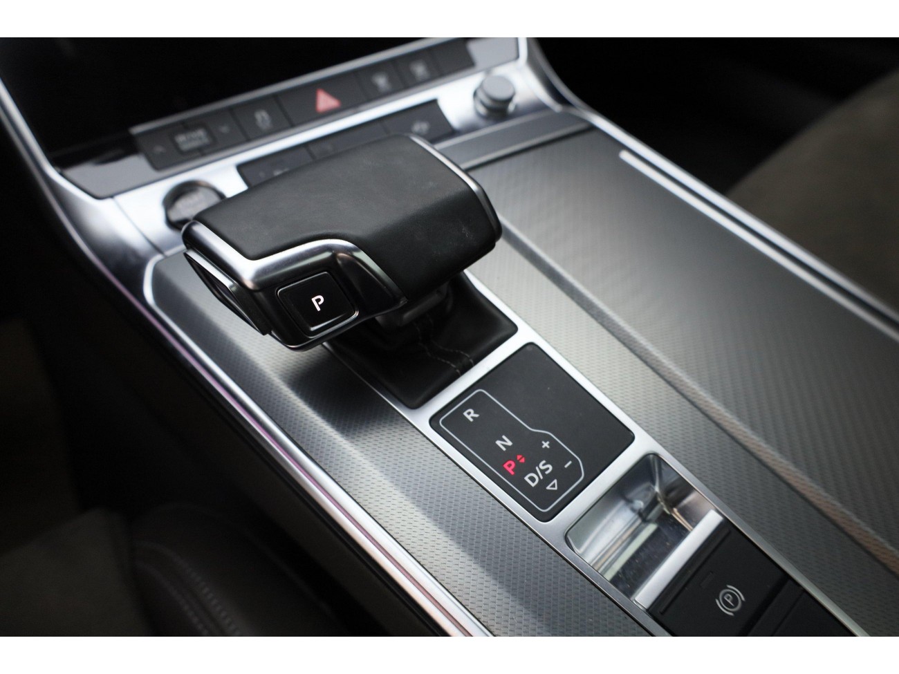 Audi A7L 45 TFSI 2024