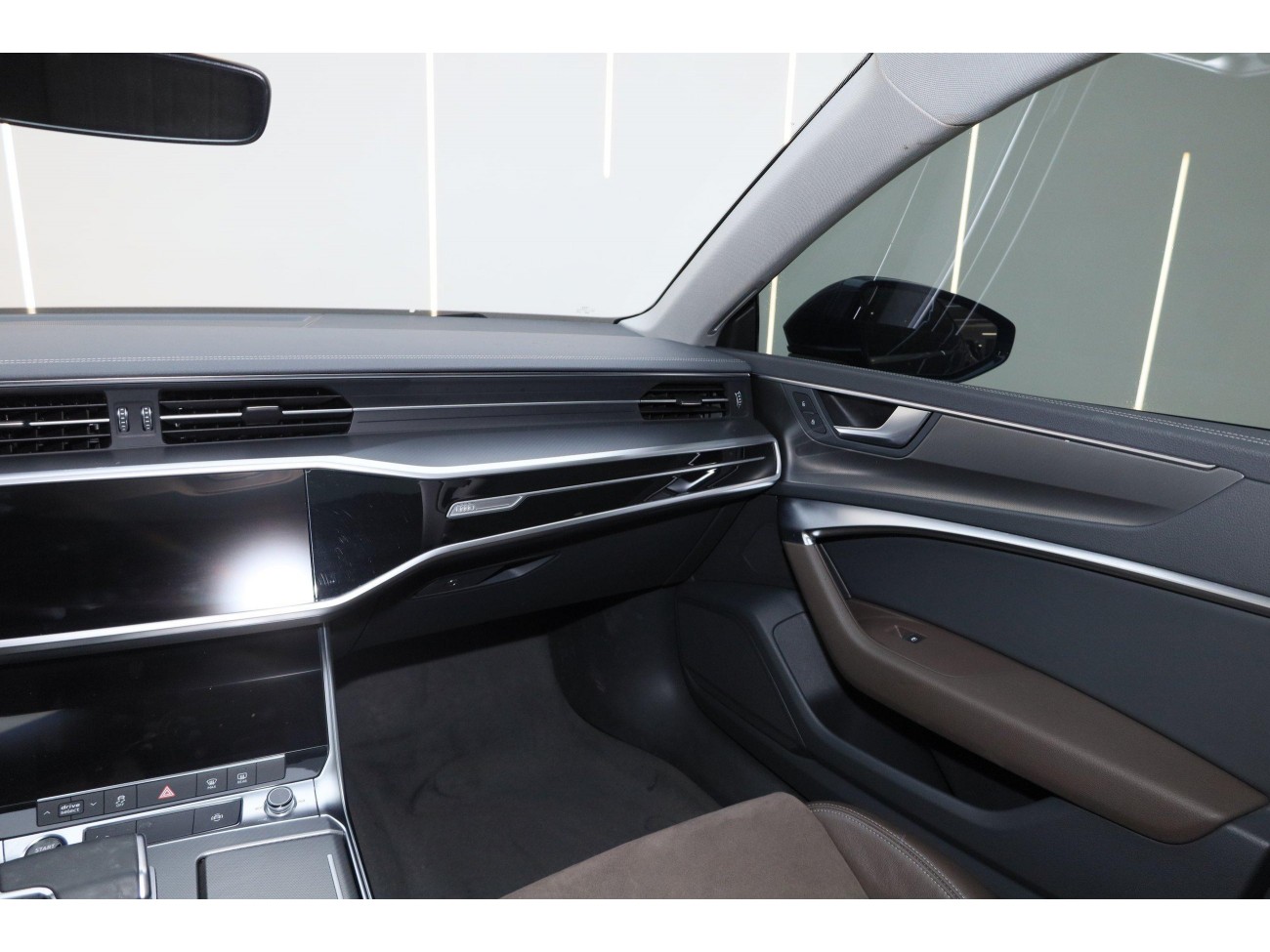 Audi A7L 45 TFSI 2024