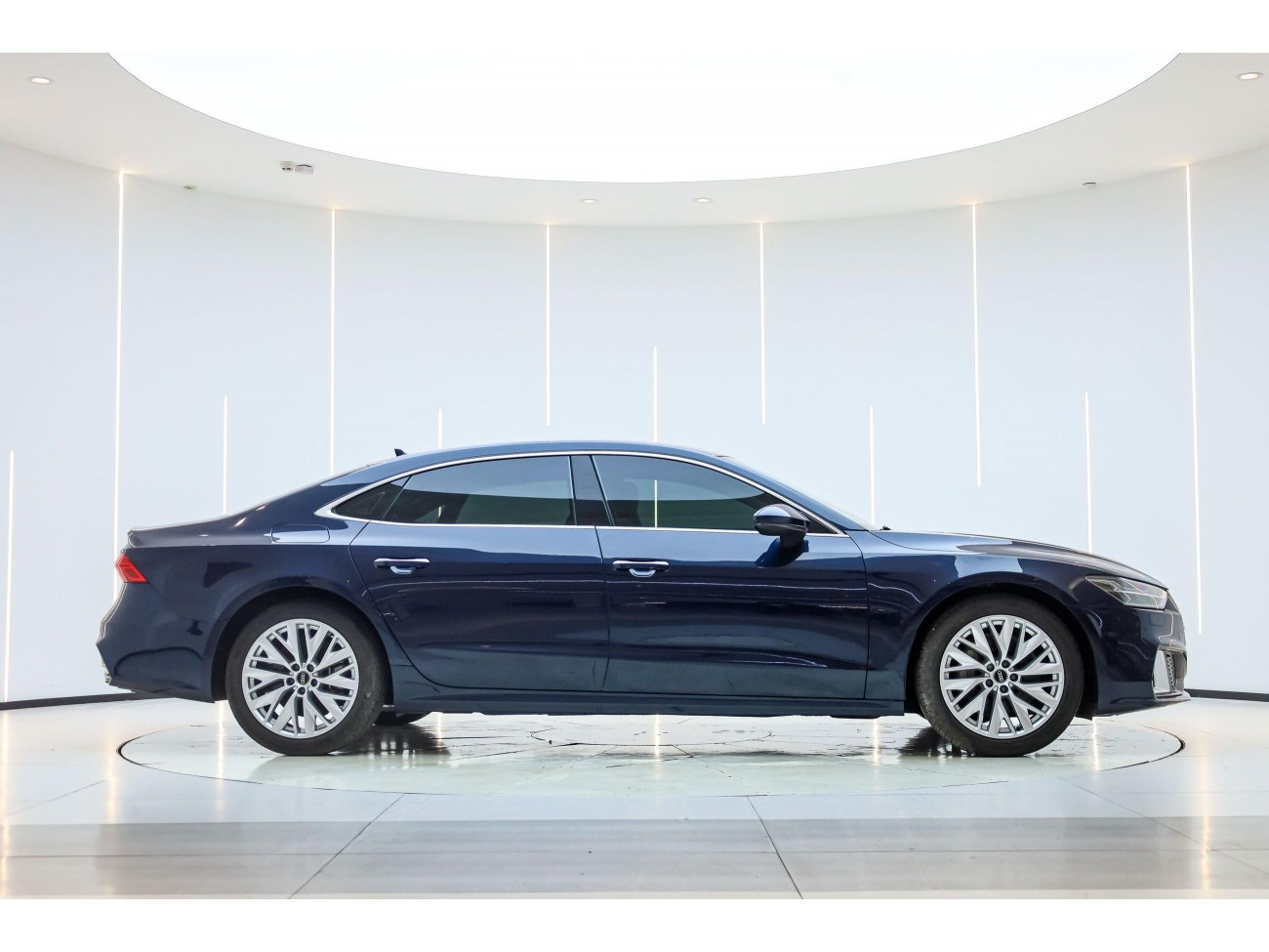 Audi A7L 45 TFSI 2024