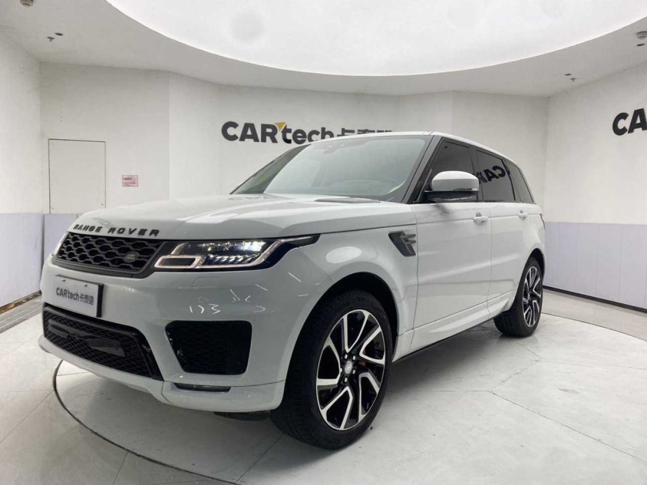 Land Rover Range Rover Sport 2020