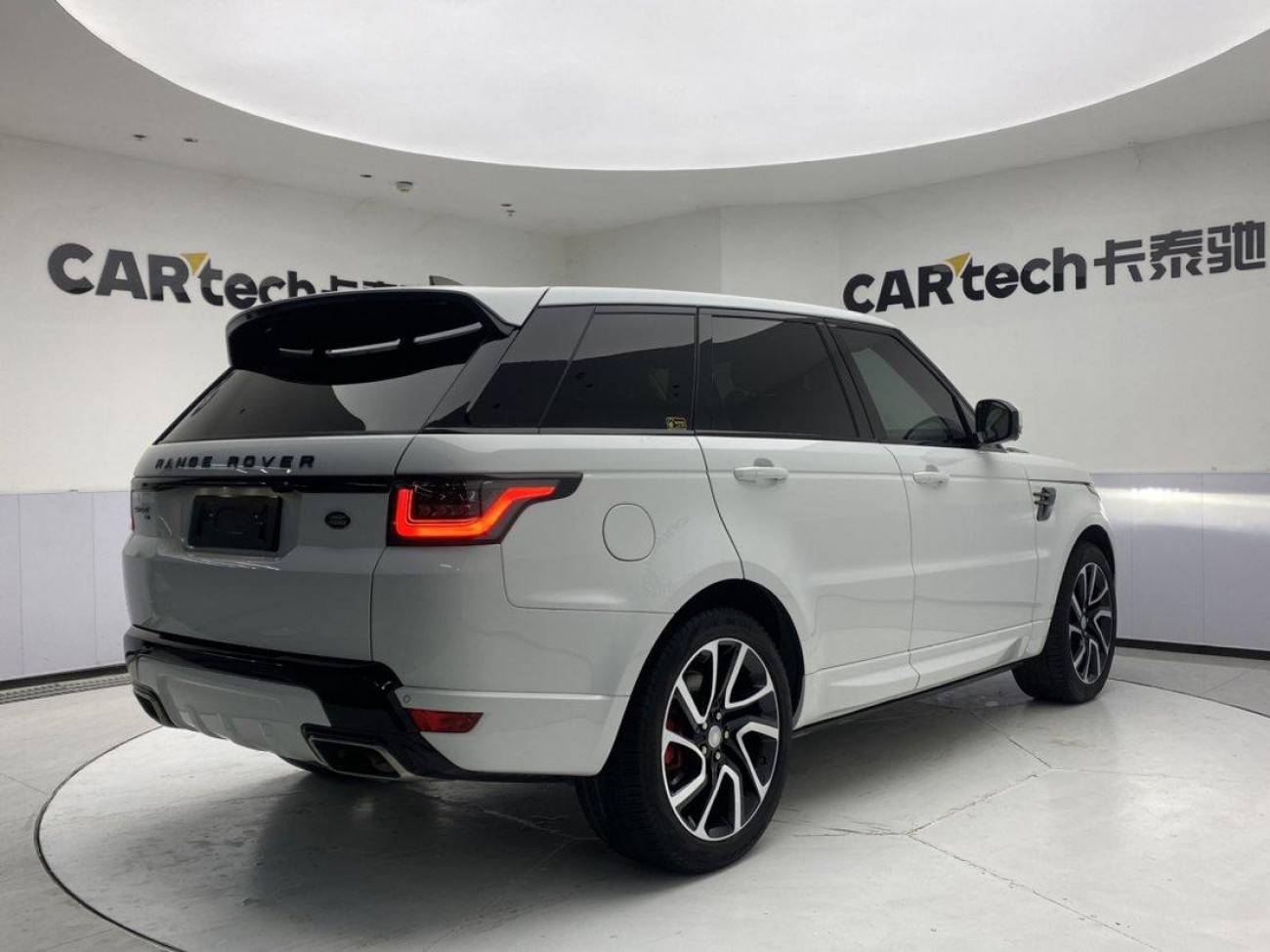 Land Rover Range Rover Sport 2020