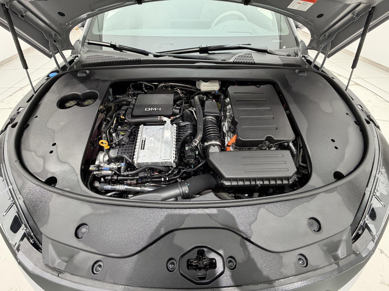 BYD Han 2025