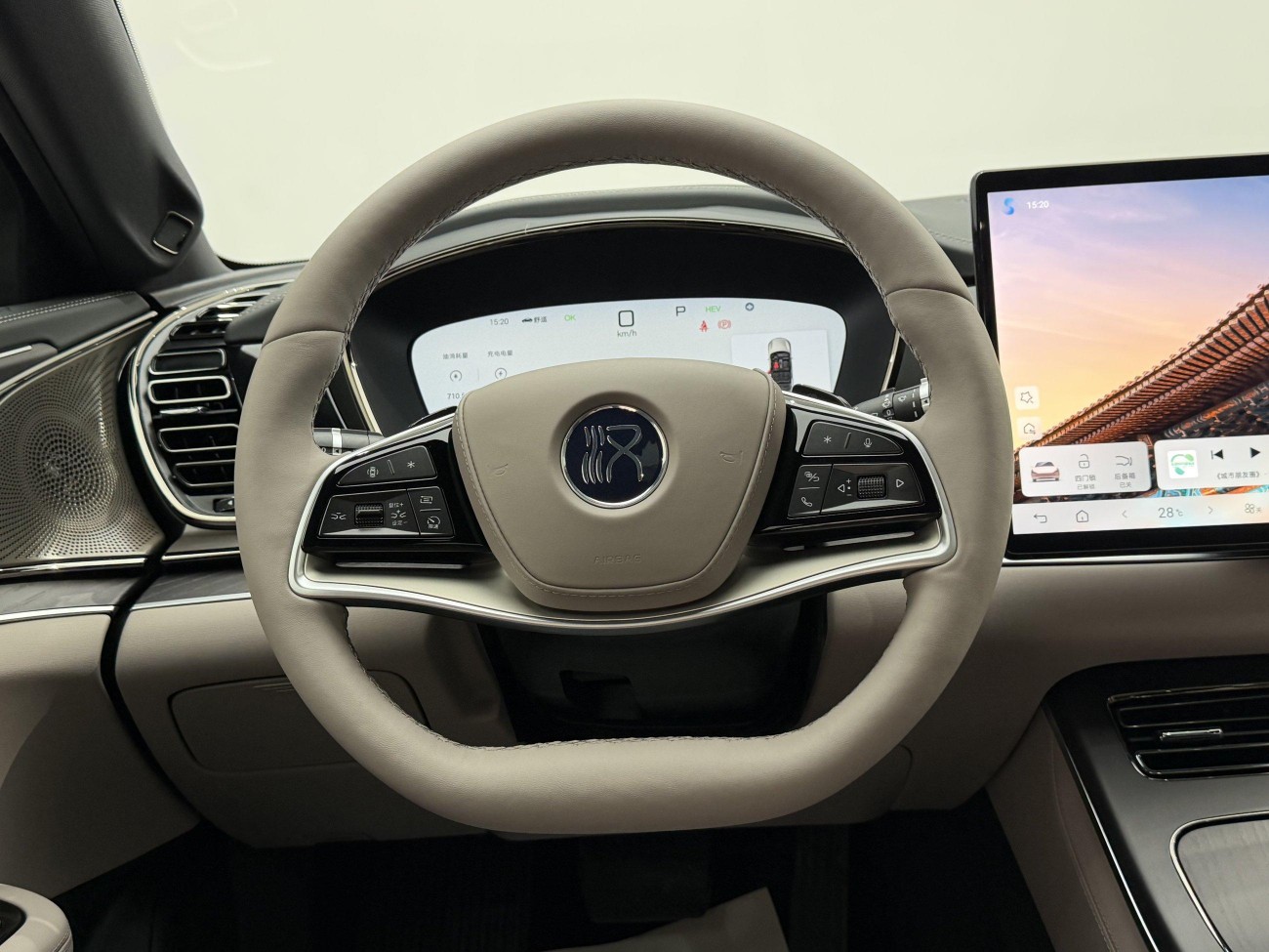 BYD Han 2025