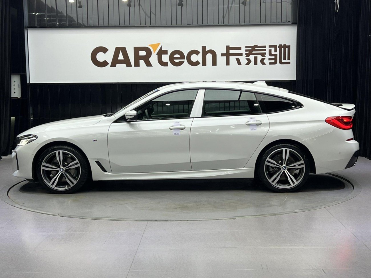 BMW 6GT 2022