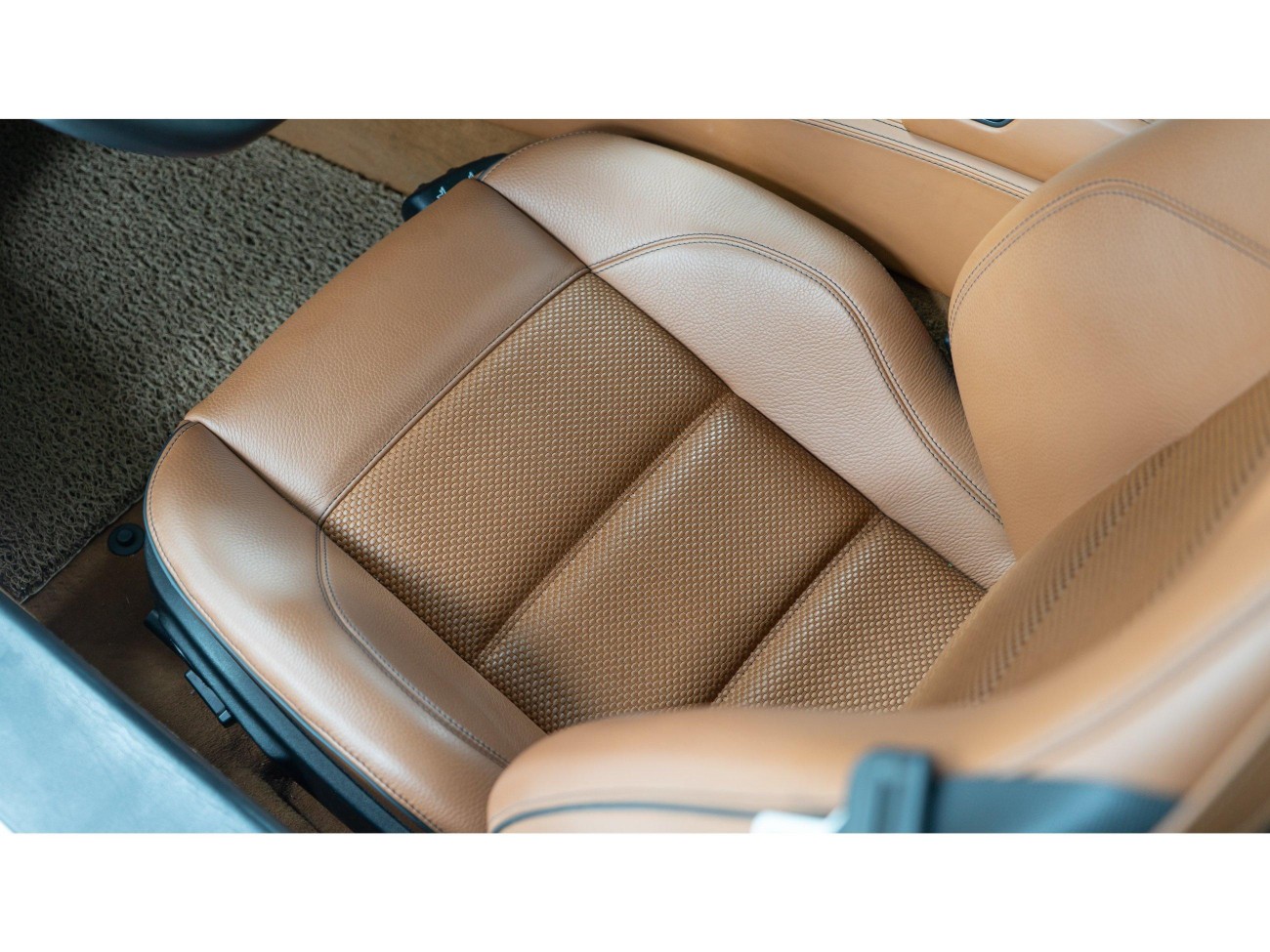 Mercedes-Benz S-Class 2012