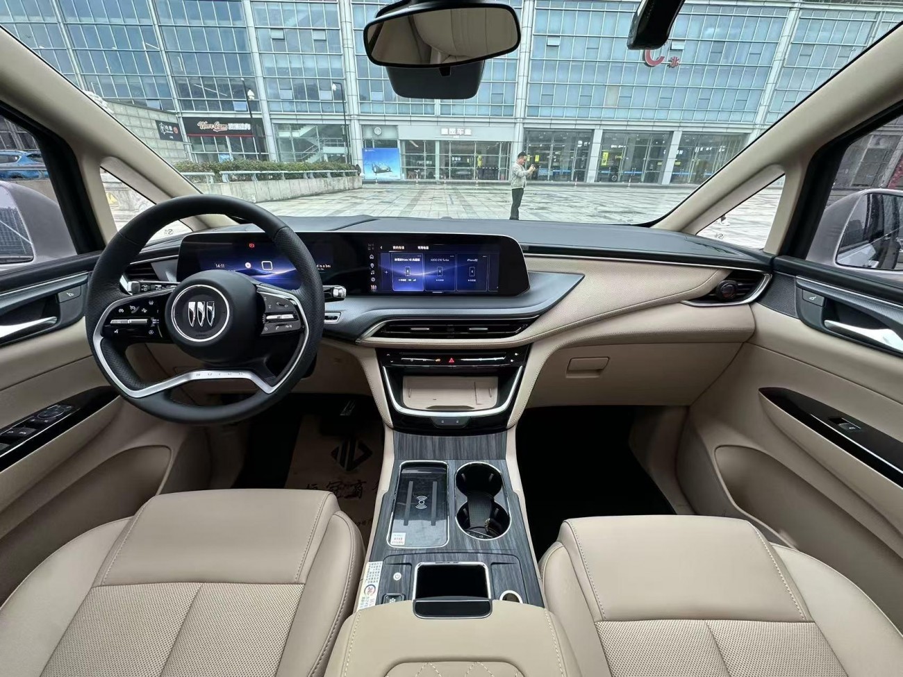 Buick GL8 2025