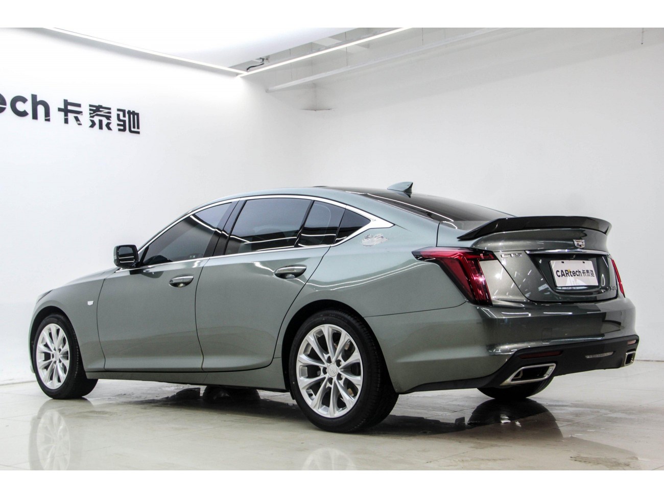 Cadillac CT5 2024