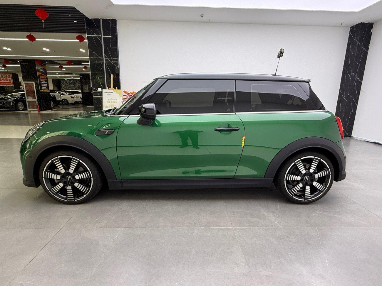 Mini Cooper 2024