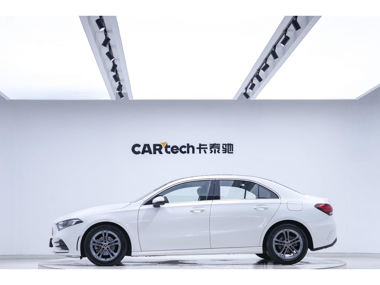 Mercedes-Benz A 180 L 2021
