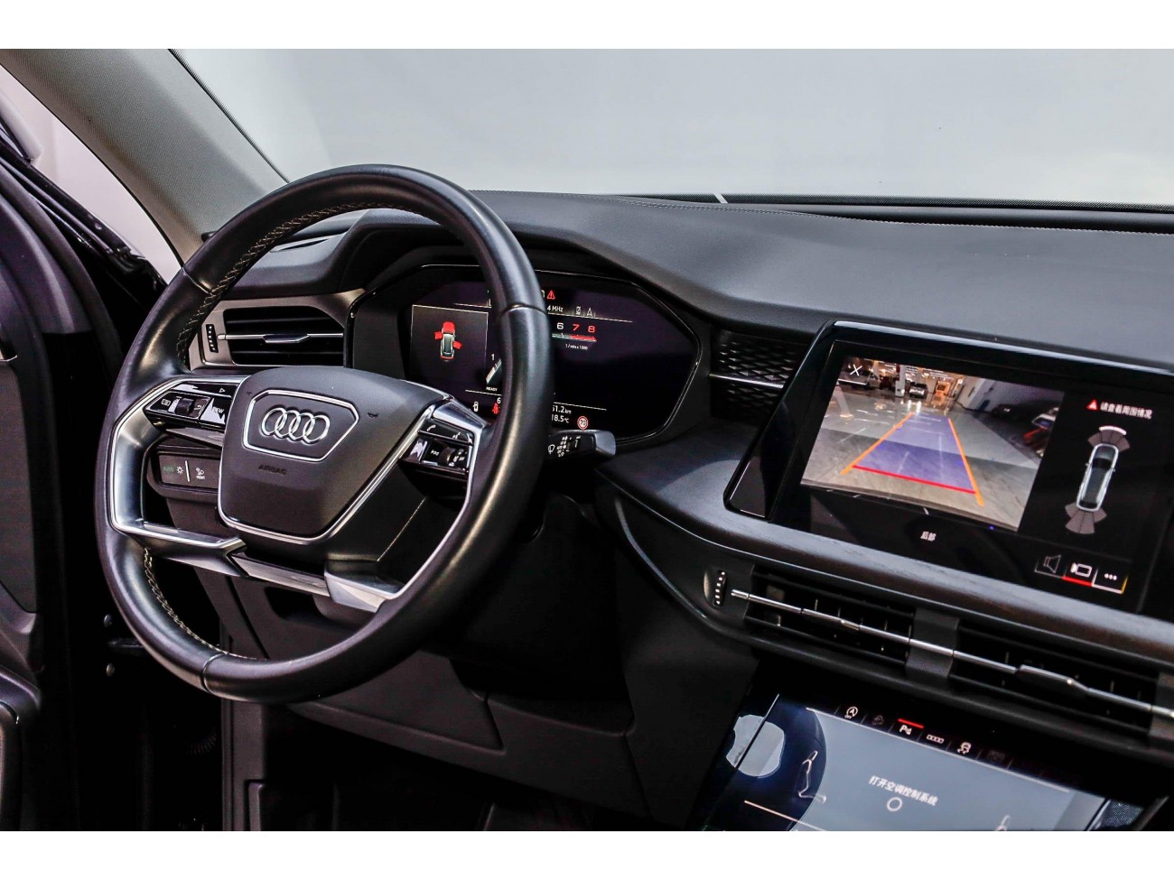 Audi Q6 40 TFSI 2024