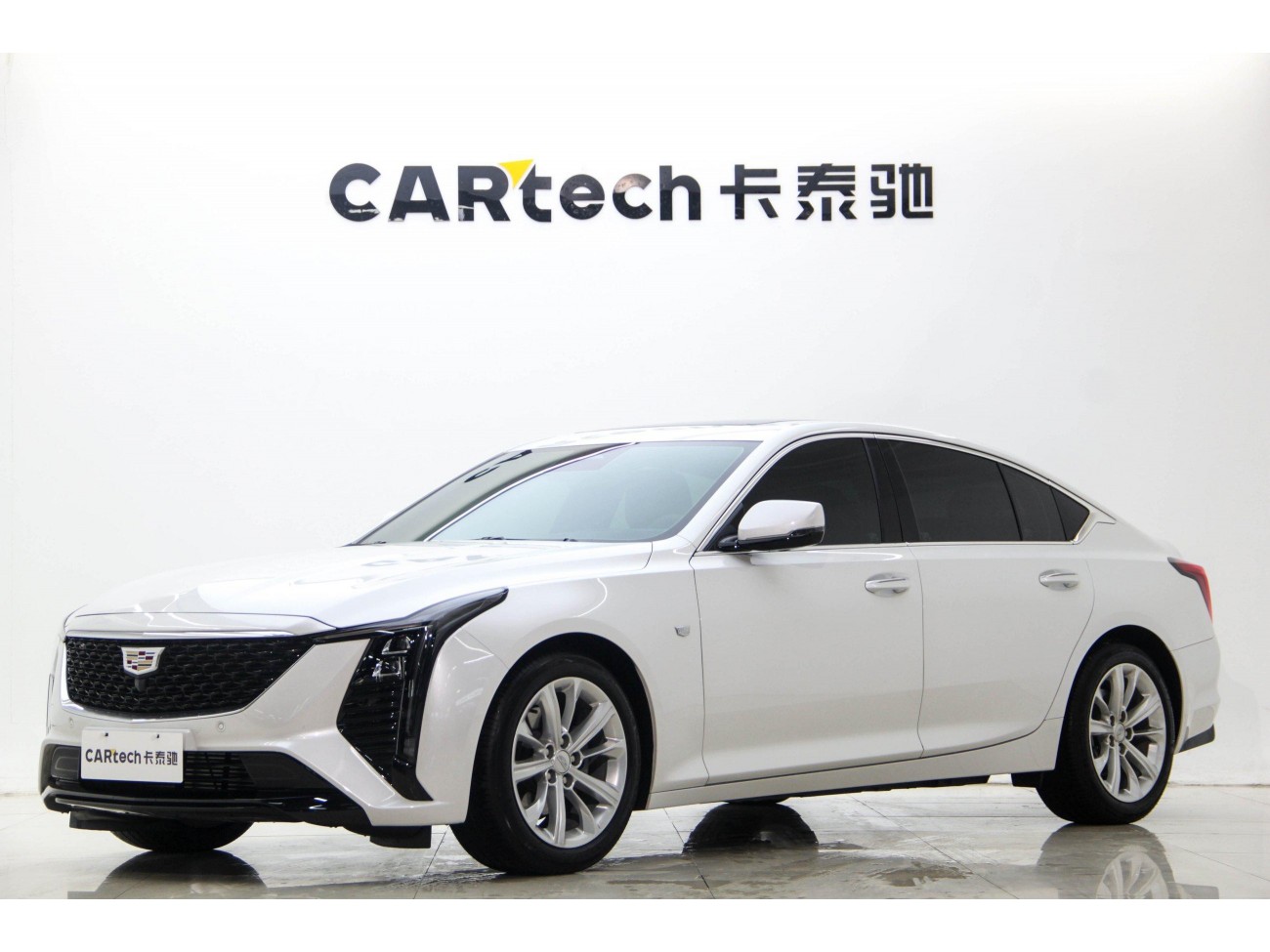 Cadillac CT5 2024
