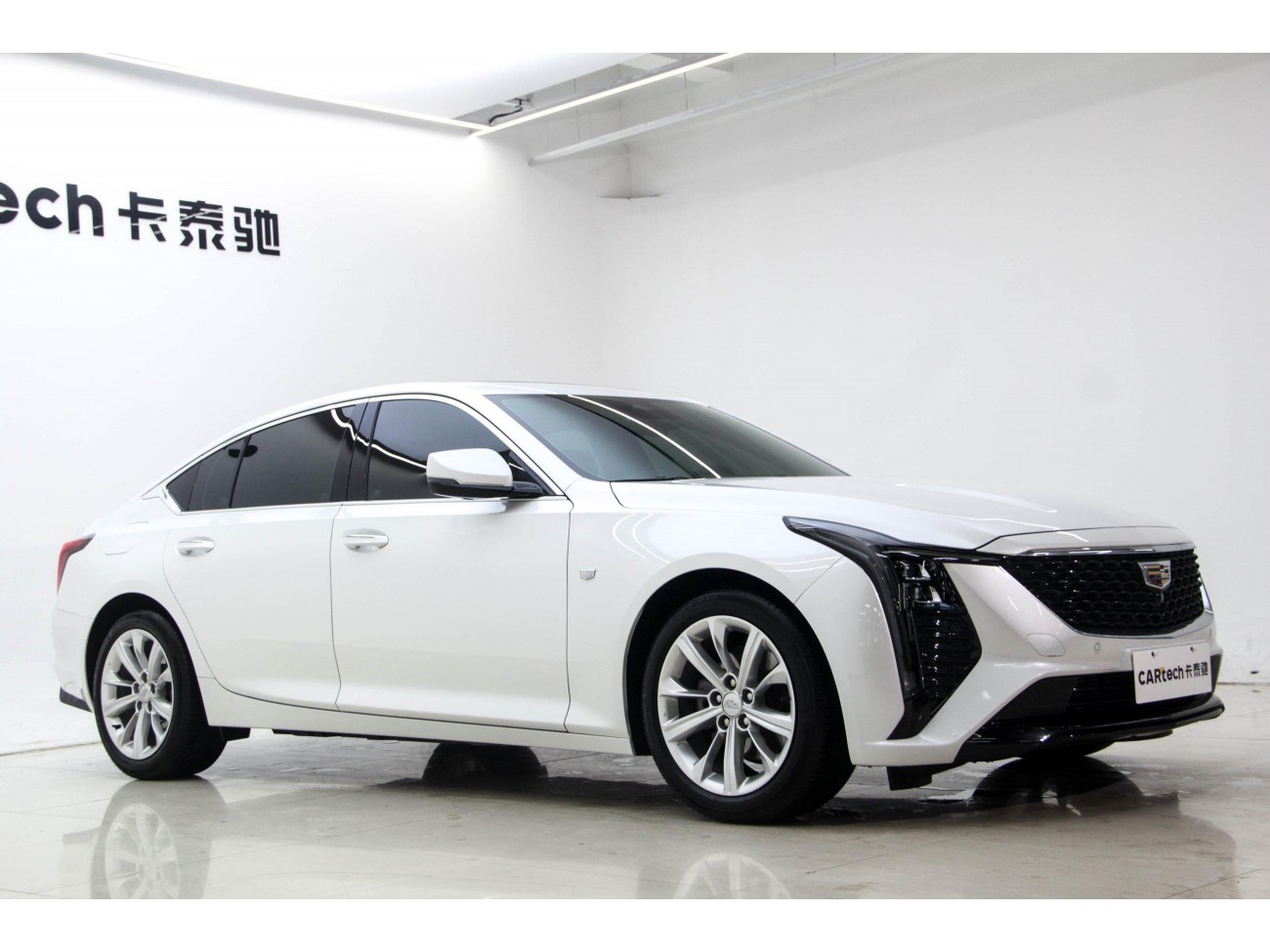 Cadillac CT5 2024